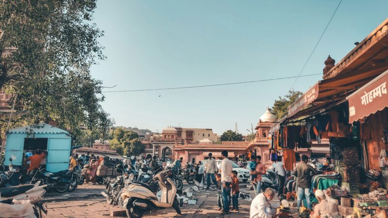 India weighs delaying UPI merchant fee that was due October 15